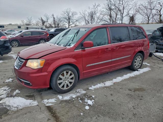 Salvage Chrysler Minivan