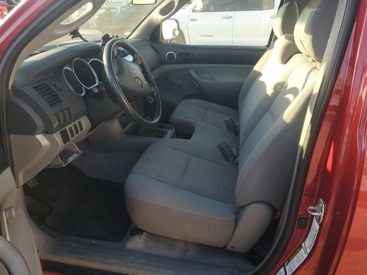 Toyota Tacoma Image 7