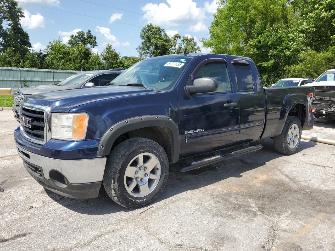 GMC Sierra K1500 Sle Image 1