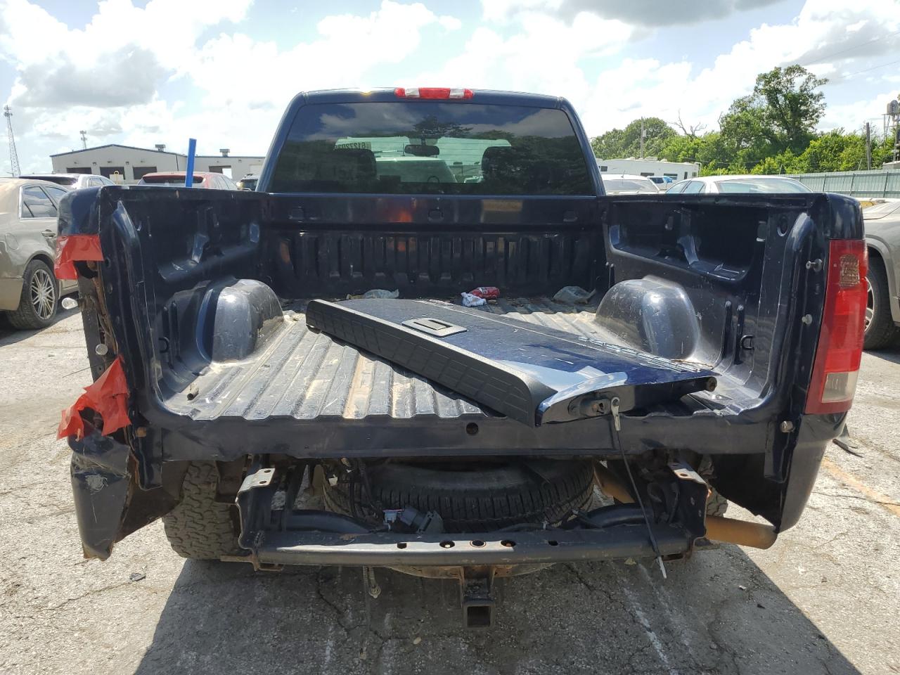 GMC Sierra K1500 Sle Image 8