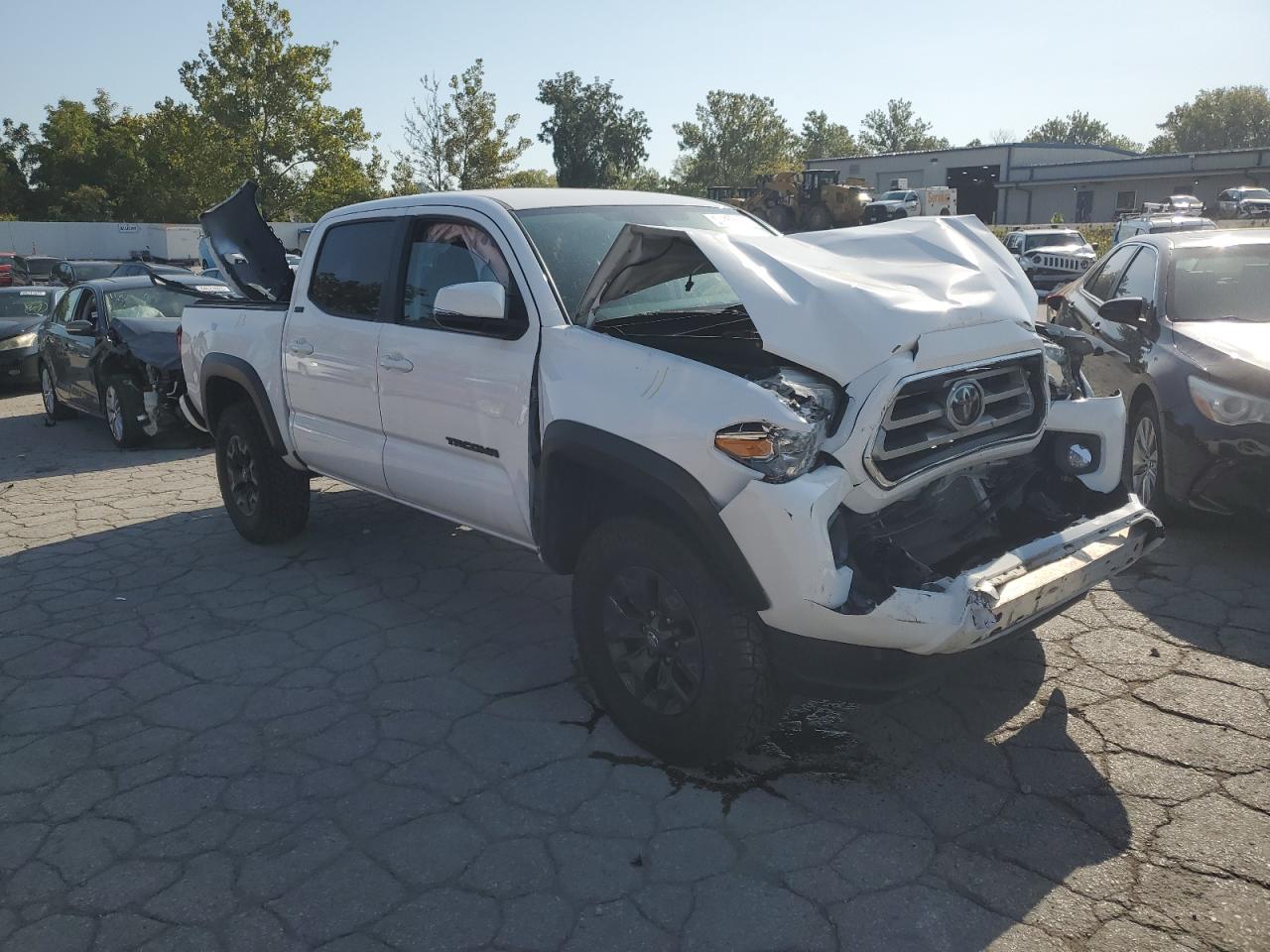 Toyota Tacoma Double Cab Image 6