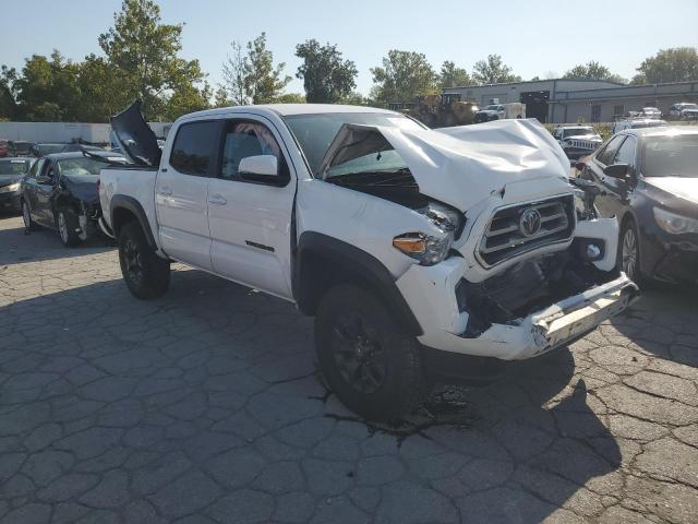 Toyota Tacoma Double Cab Image 6