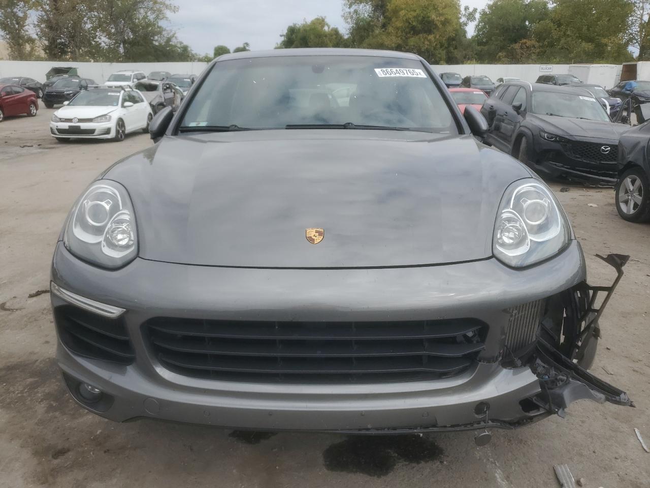 Porsche Cayenne S Image 13