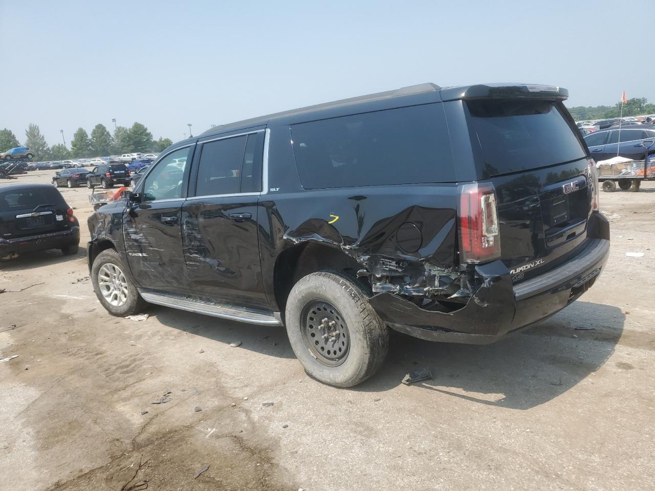 GMC Yukon K1500 Slt Image 4