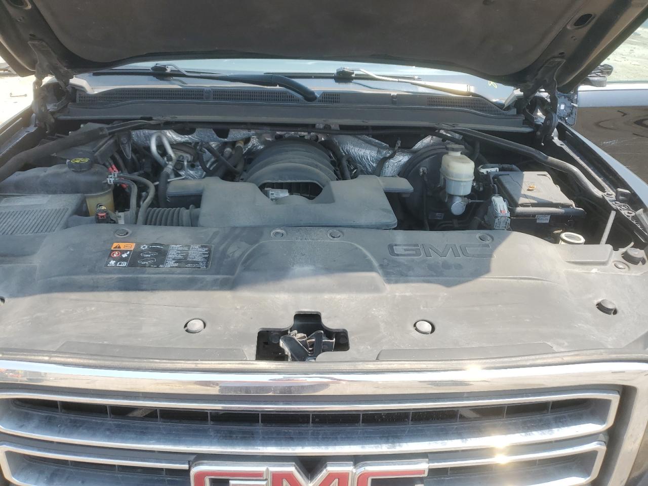 GMC Yukon K1500 Slt Image 12