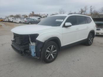  Salvage Volkswagen Atlas