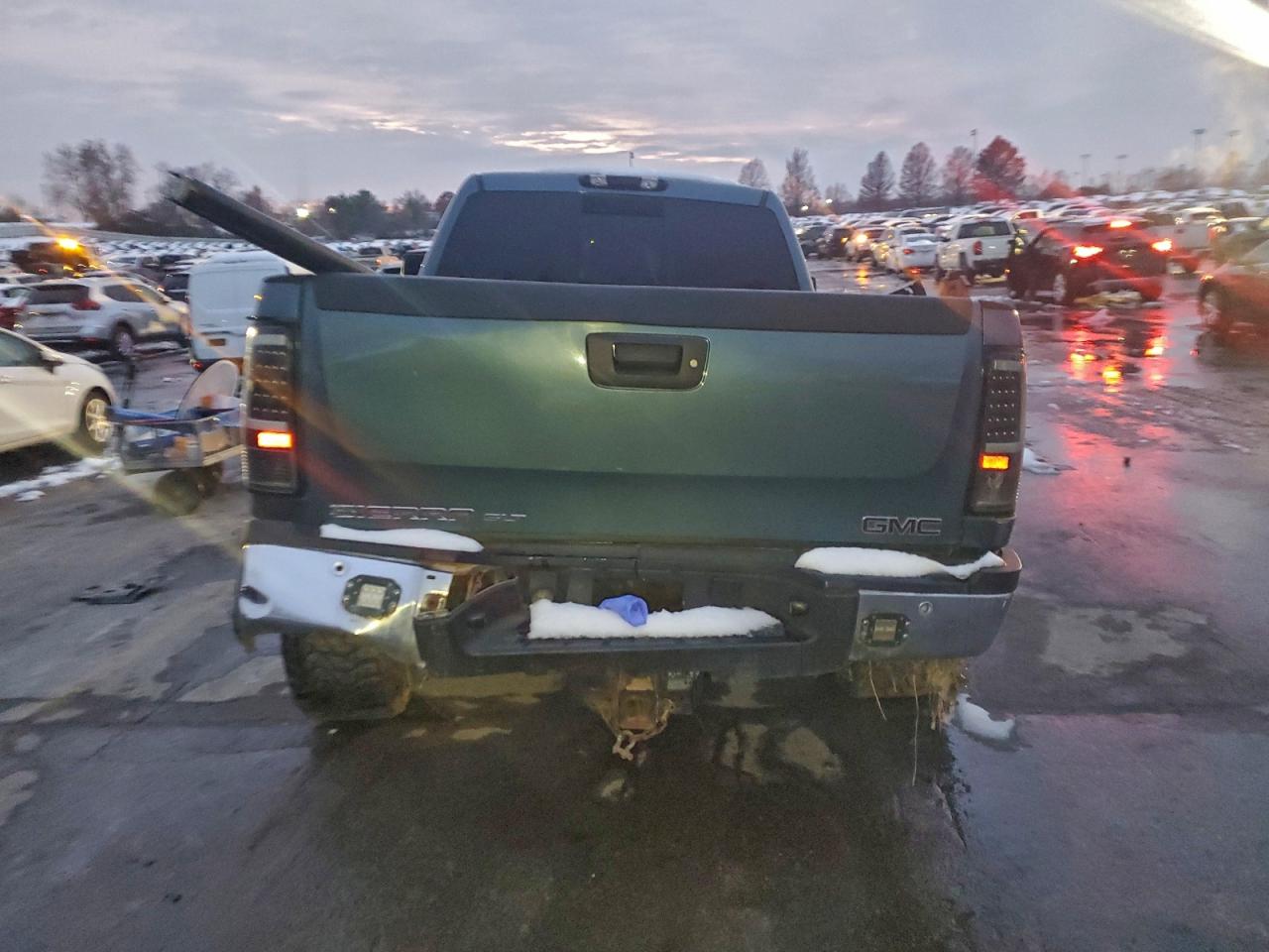 GMC Sierra K2500 Slt Image 4