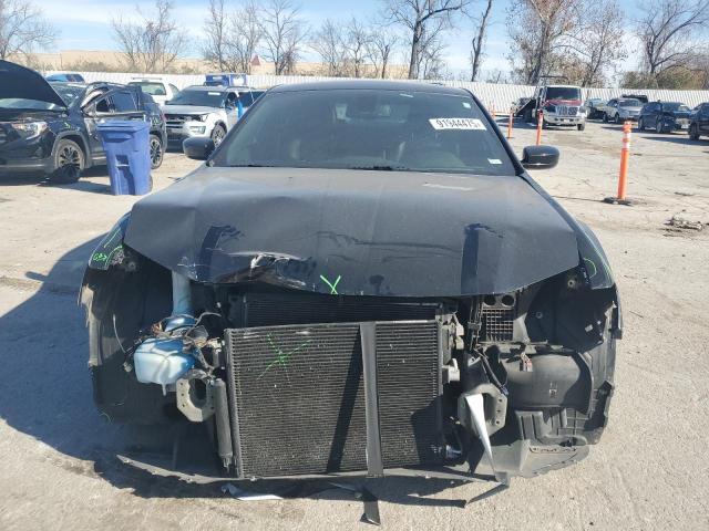 Chrysler 300 S Image 5