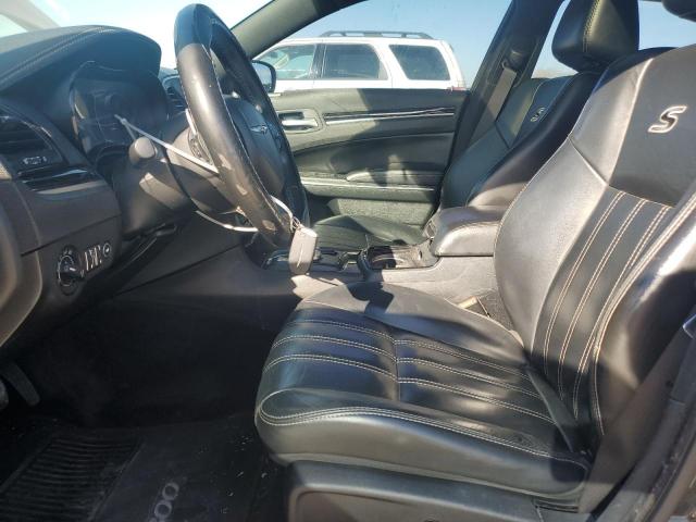 Chrysler 300 S Image 6