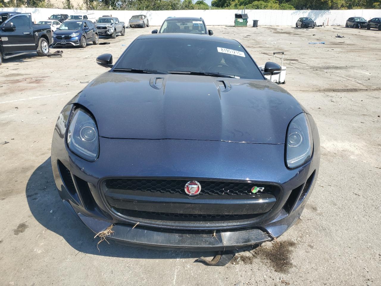 Jaguar F-TYPE R Image 7