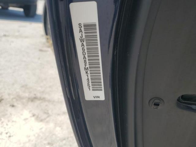 Jaguar F-TYPE R Image 10