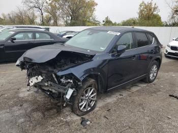  Salvage Mazda Cx