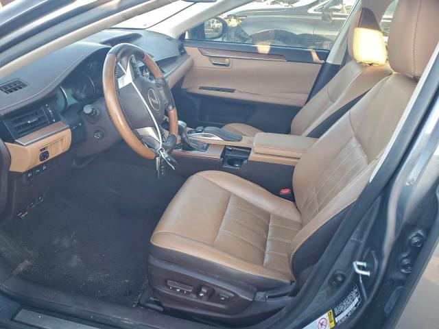 Lexus Es 300h Image 10