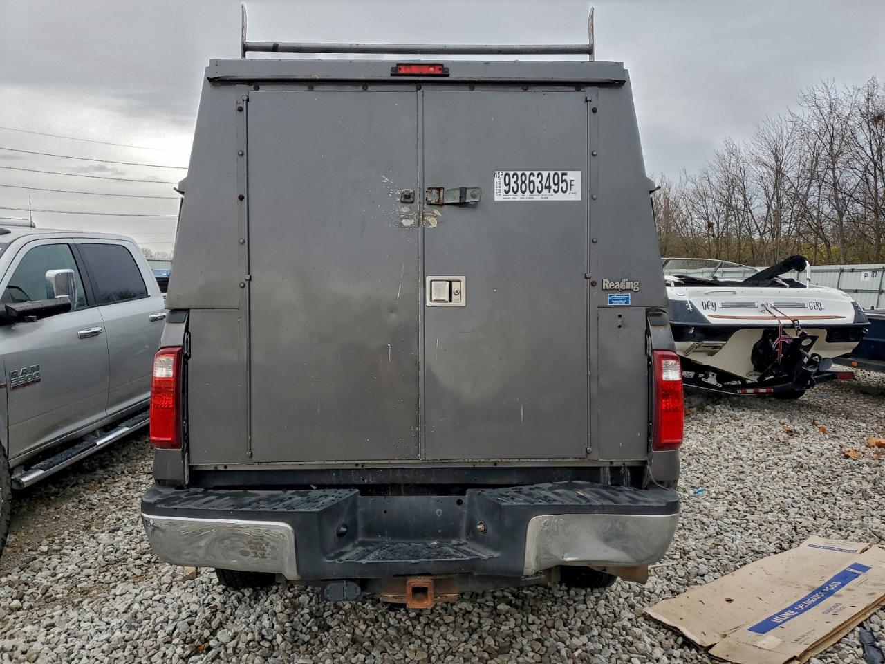 Ford F-350 Super Duty Image 5