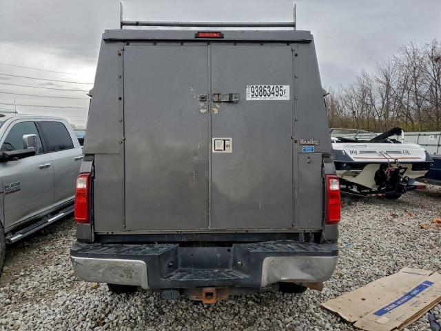 Ford F-350 Super Duty Image 5