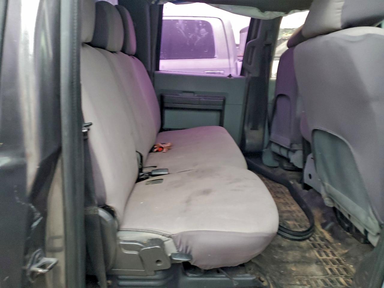 Ford F-350 Super Duty Image 7