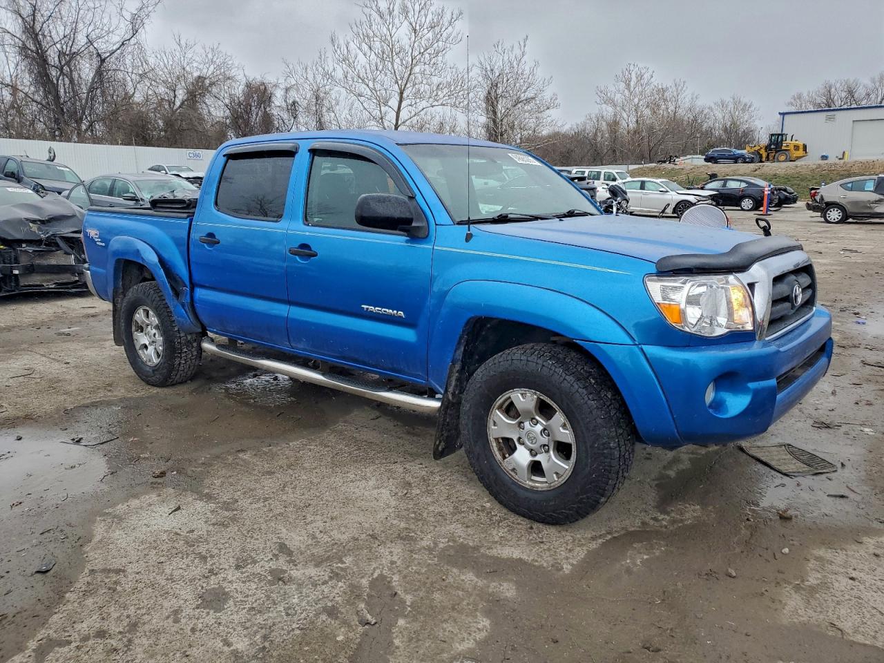 Toyota Tacoma Double Cab Image 12