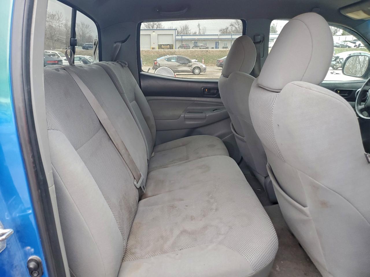 Toyota Tacoma Double Cab Image 8