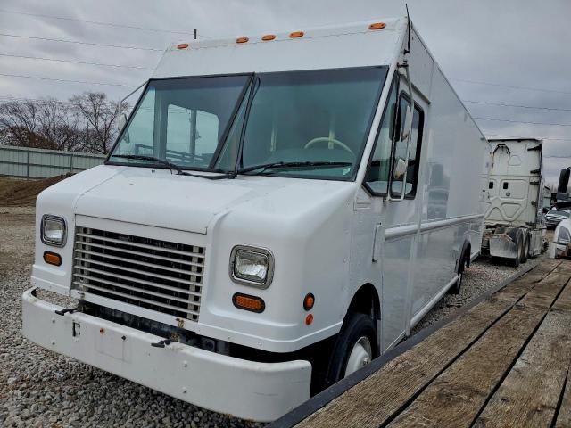  Salvage Freightliner Chassis M