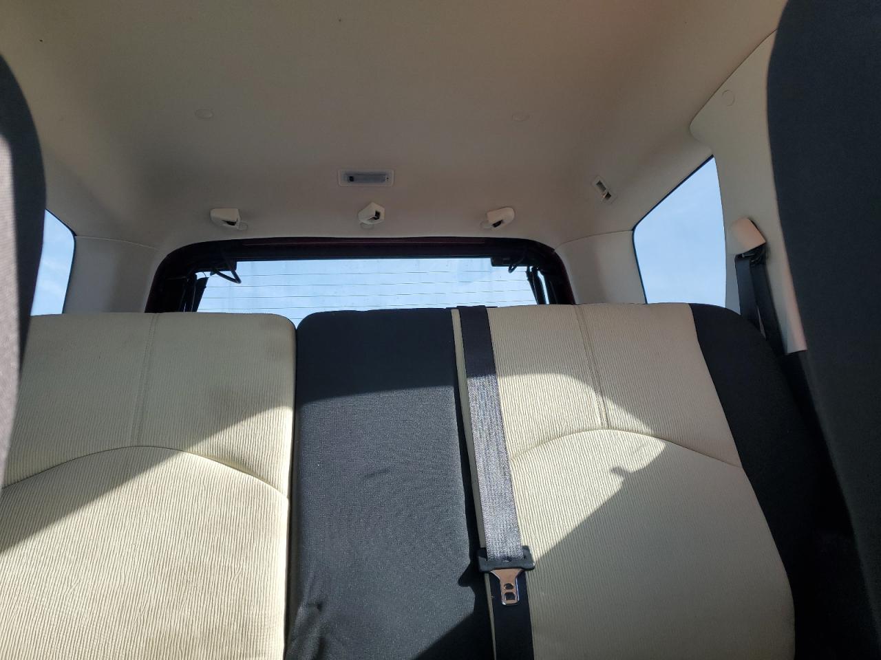 Mazda Tribute I Image 7