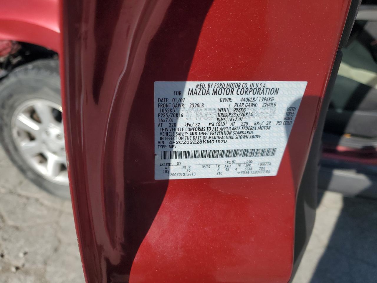 Mazda Tribute I Image 9