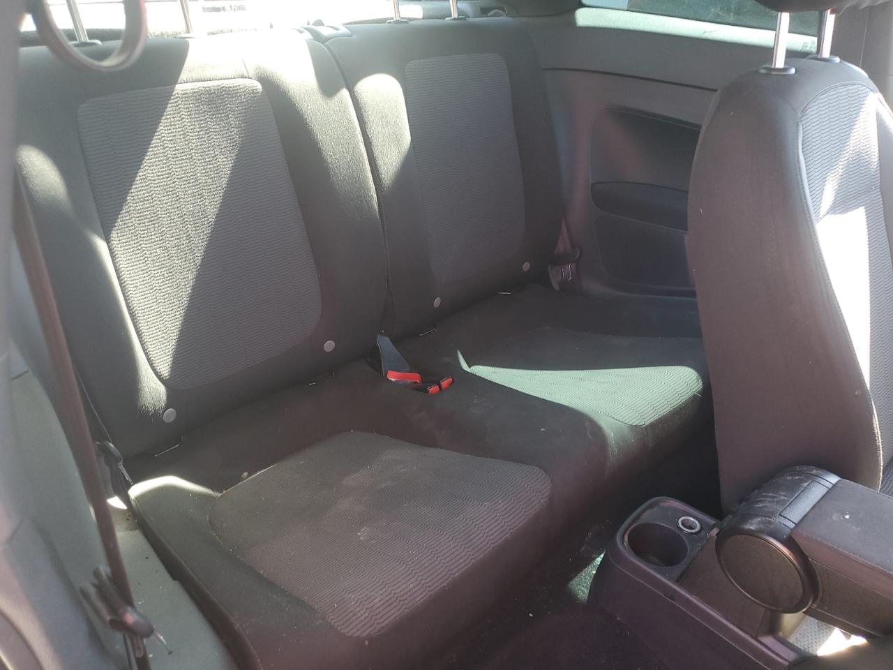 Volkswagen Beetle Image 6