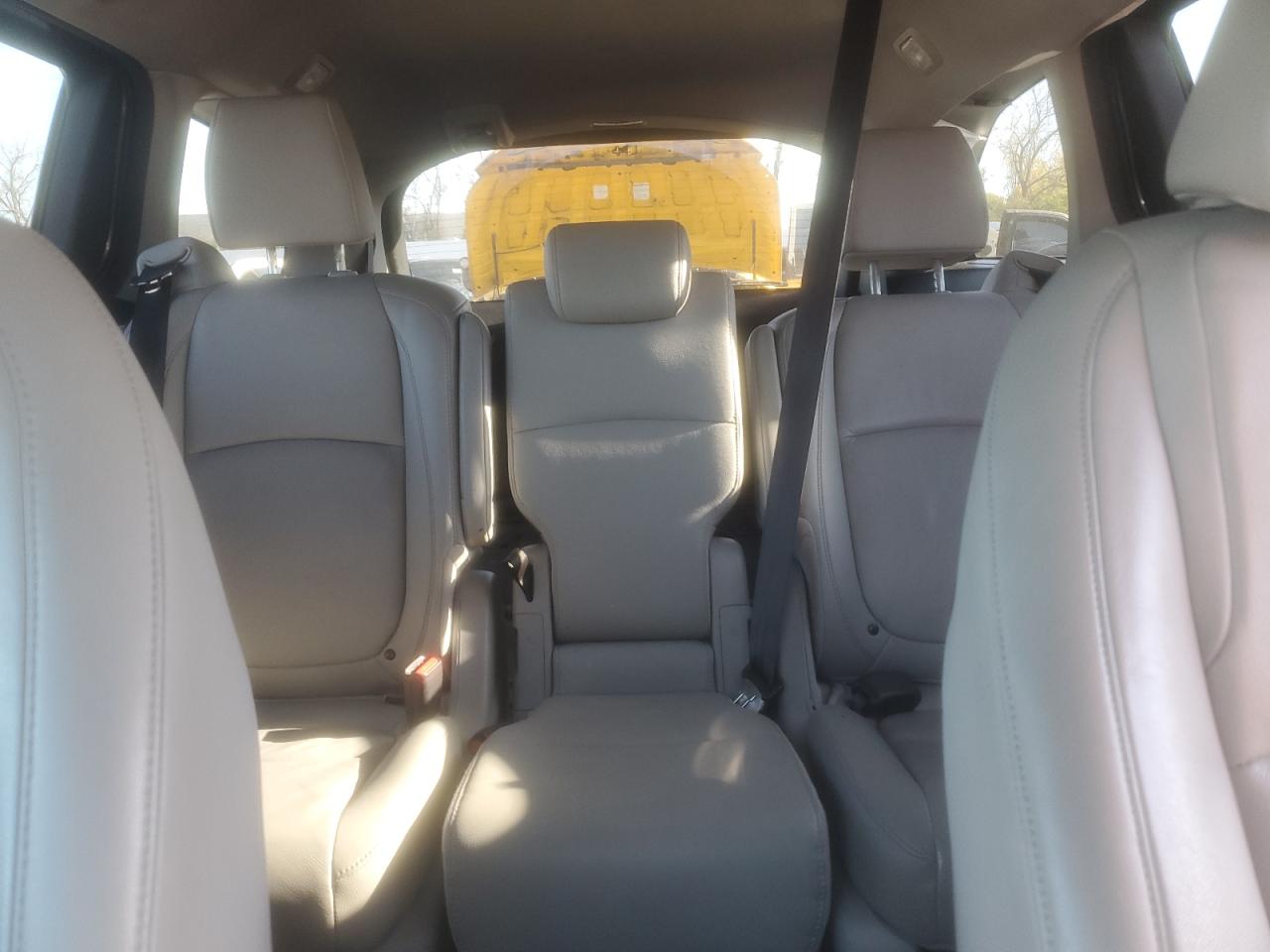 Honda Odyssey Exl Image 10