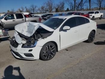  Salvage Volvo S60