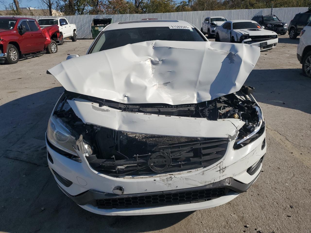 Volvo S60 Dynamic Image 6