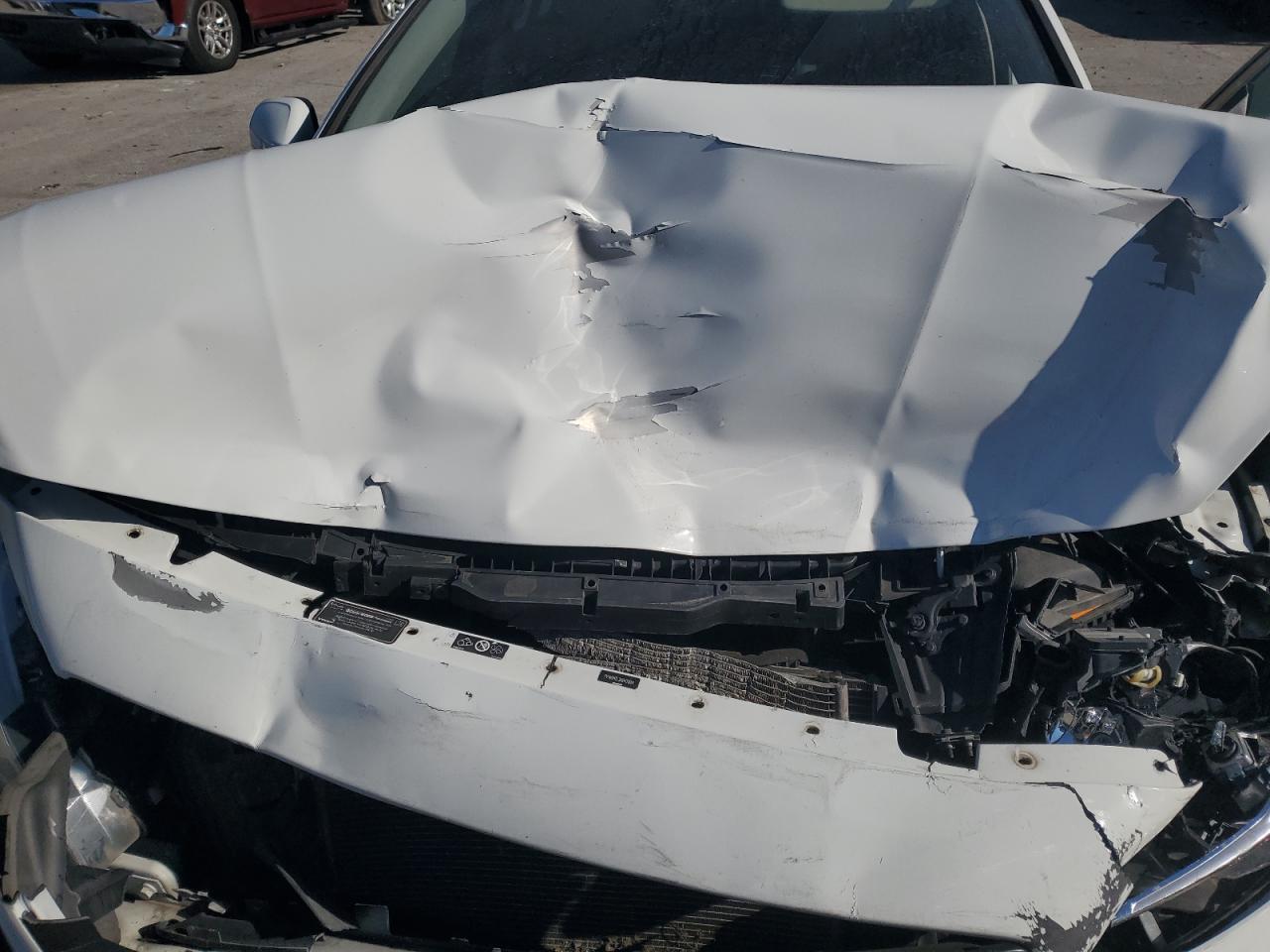 Volvo S60 Dynamic Image 2