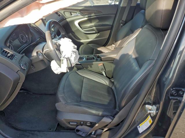 Buick Regal Sport Touring Image 11