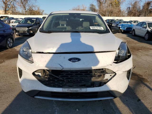 Ford Escape S Image 2