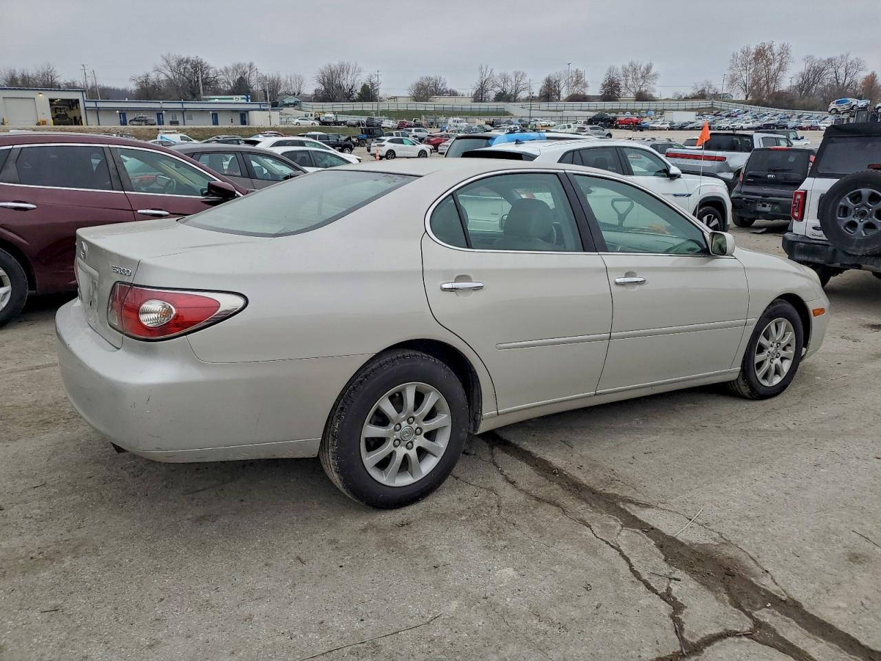 Lexus Es 330 Image 2