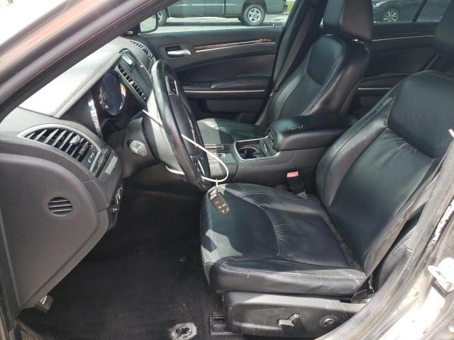 Chrysler 300 Limited Image 4