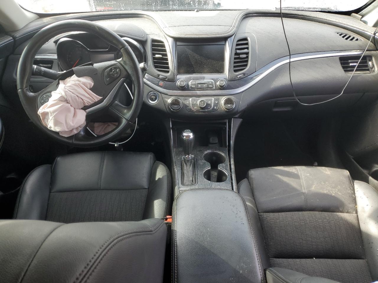 Chevrolet Impala Lt Image 11