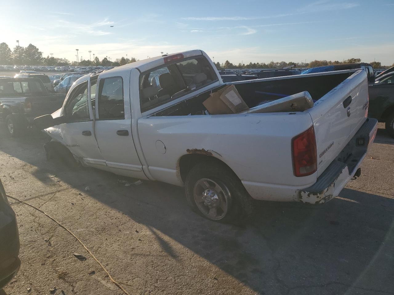 Dodge Ram 2500 St Image 4