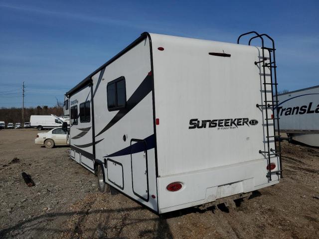 Ford E-450 E450 Super Duty Cutaway Van Image 2