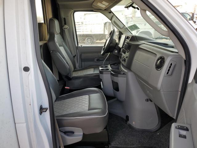 Ford E-450 E450 Super Duty Cutaway Van Image 6