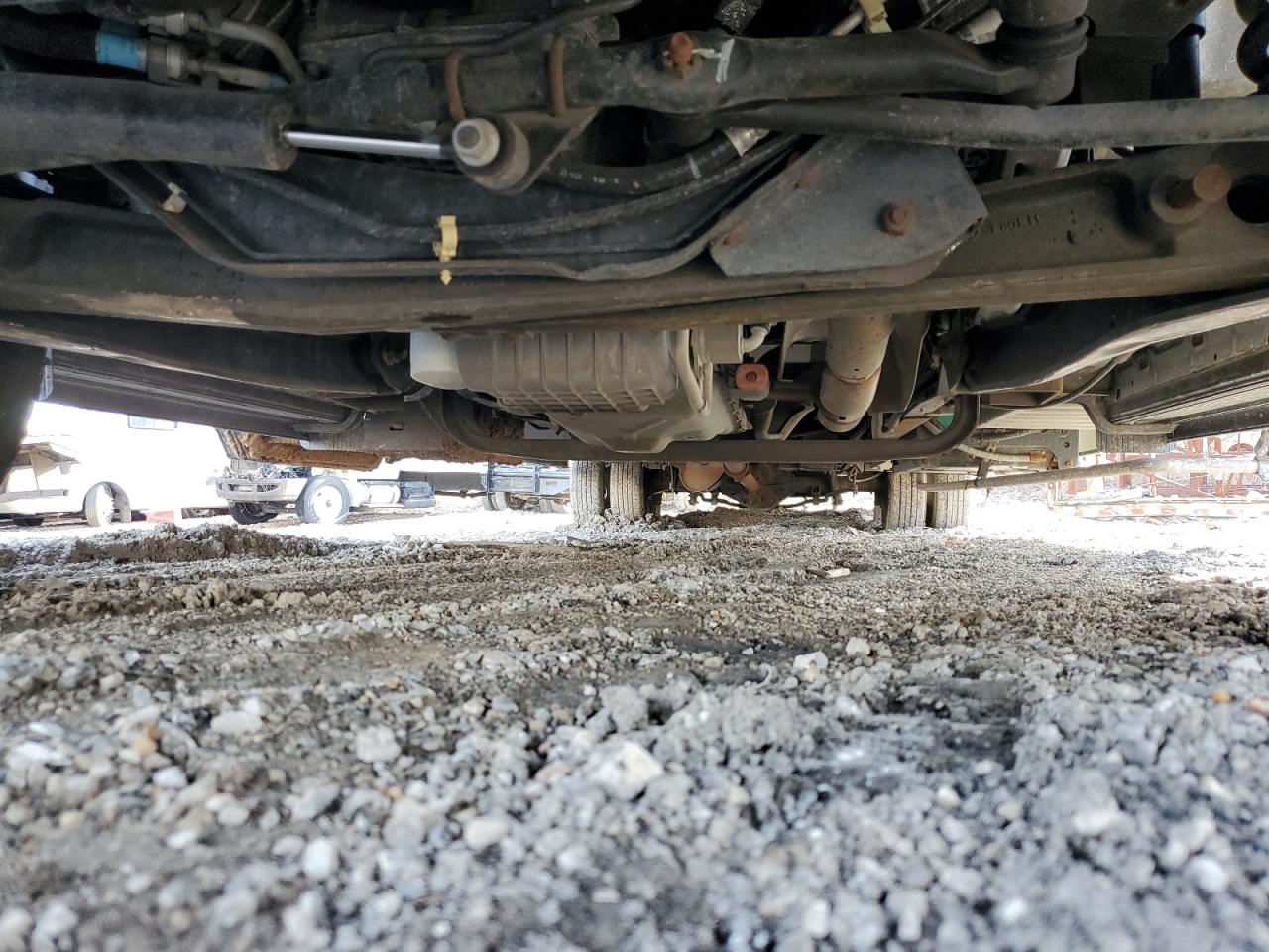 Ford E-450 E450 Super Duty Cutaway Van Image 9