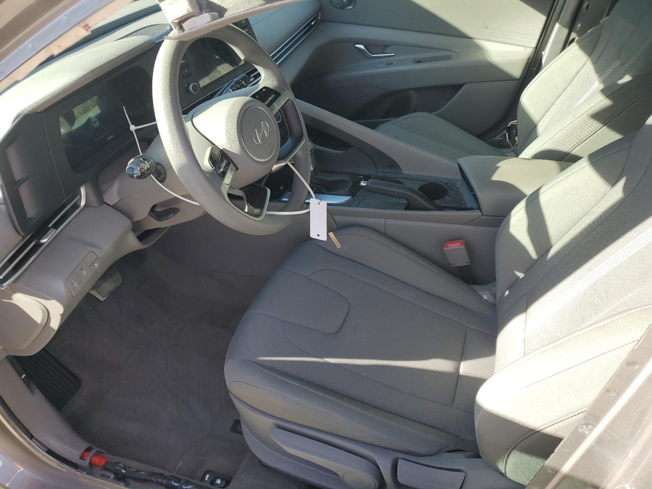 Hyundai ELANTRA Se Image 6