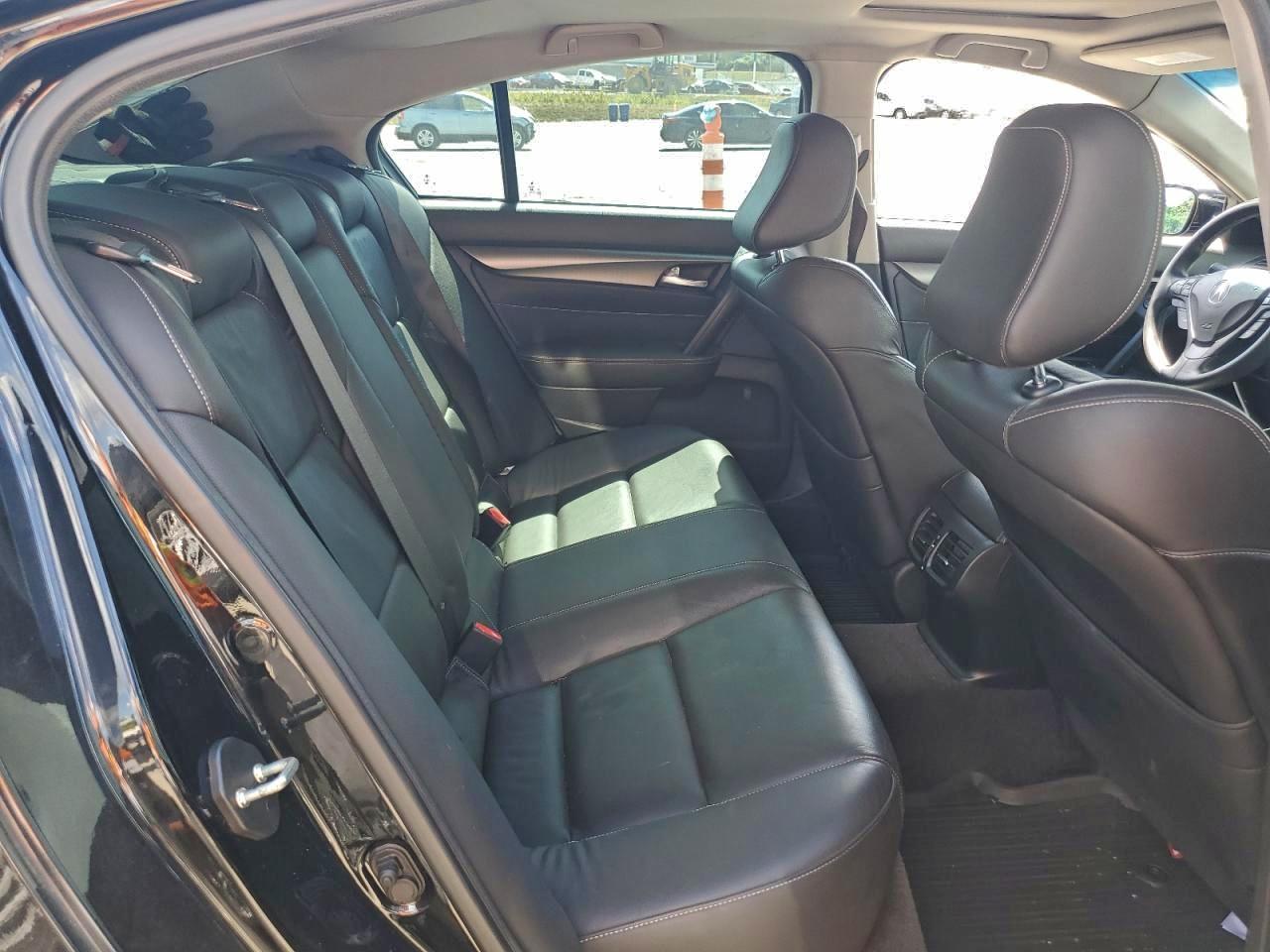 Acura TL Se Image 5