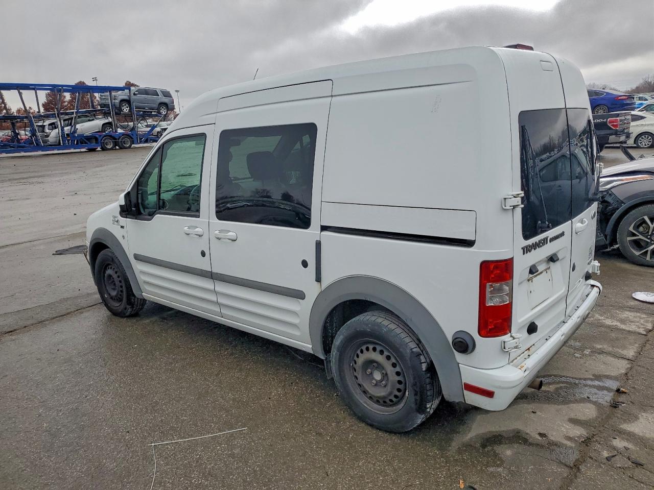 Ford Transit Xlt Image 2