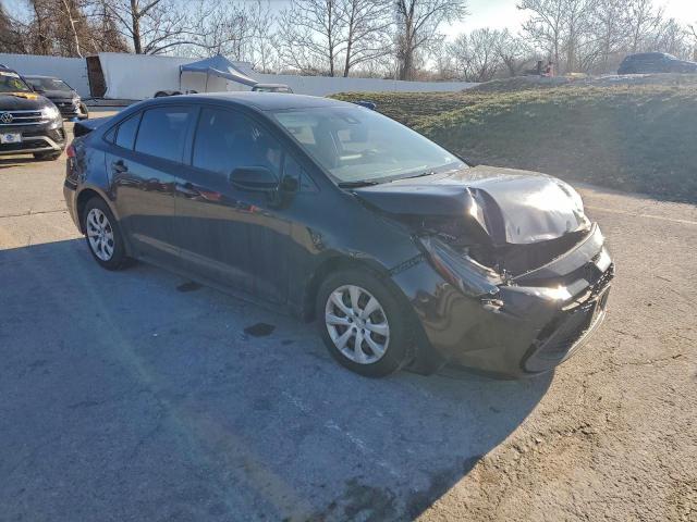 Toyota Corolla Le Image 9