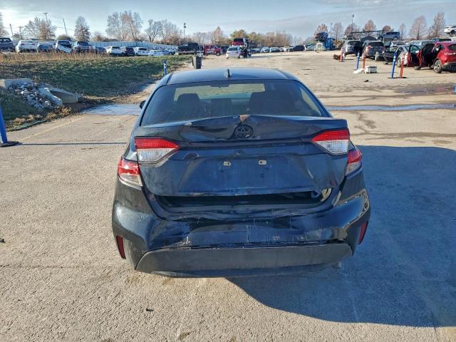 Toyota Corolla Le Image 3