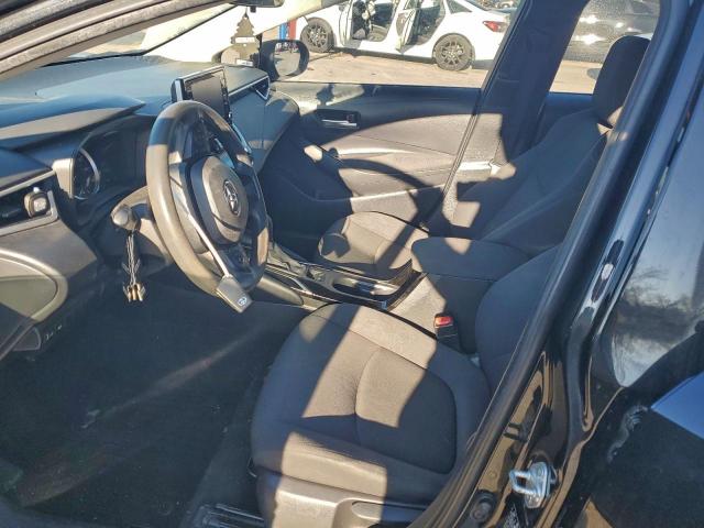 Toyota Corolla Le Image 4