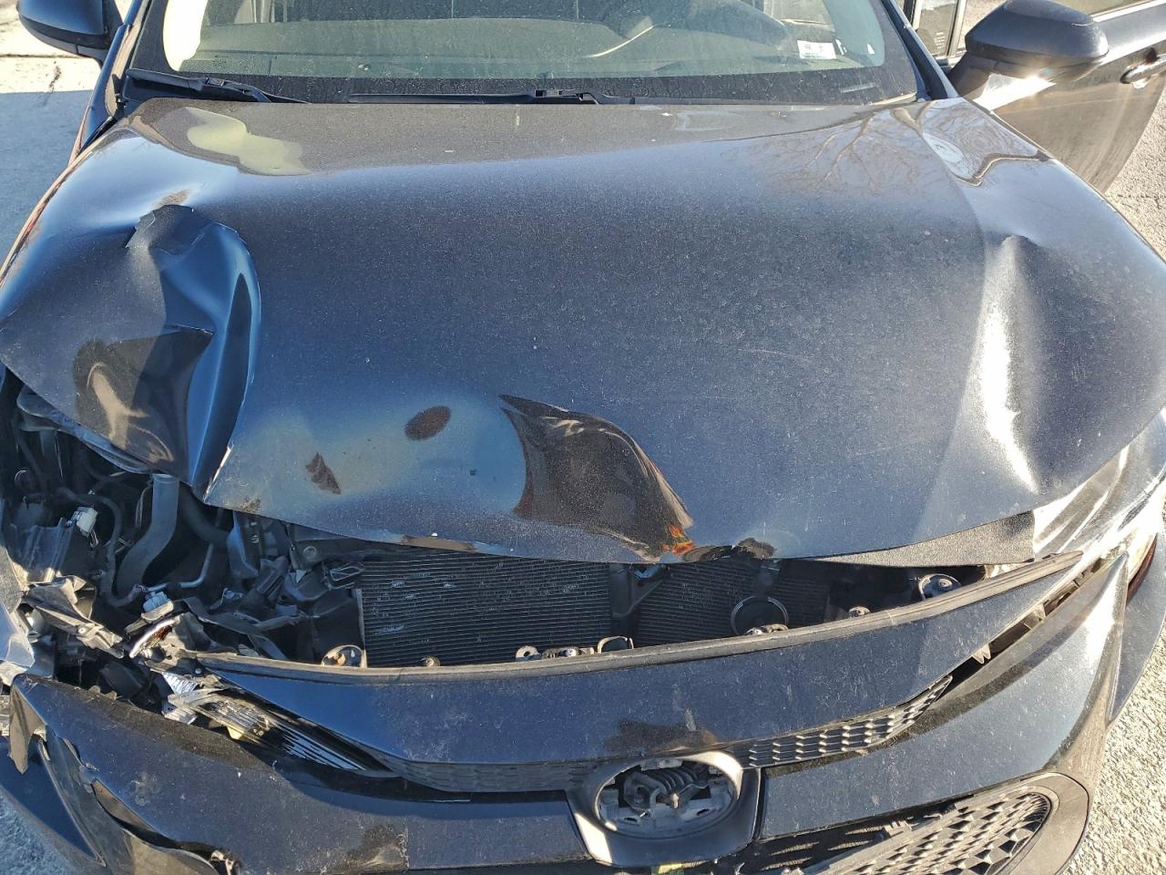 Toyota Corolla Le Image 5