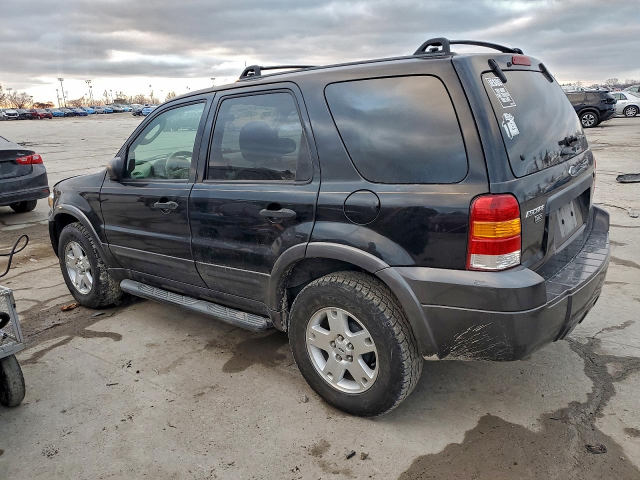 Ford Escape Xlt Image 9