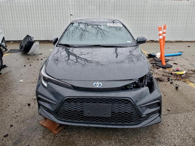 Toyota Corolla Le Image 12