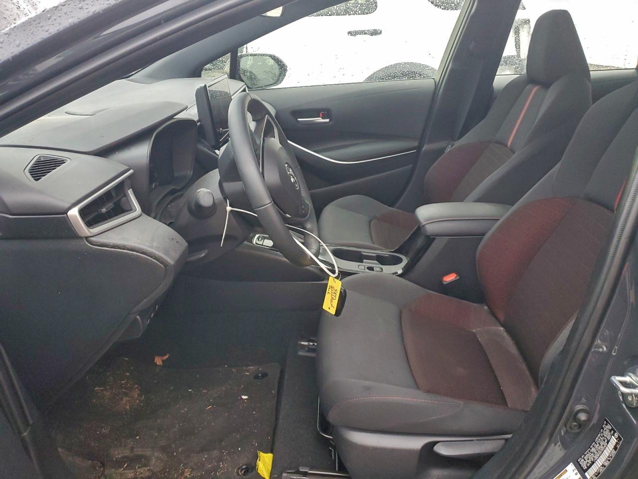 Toyota Corolla Le Image 10