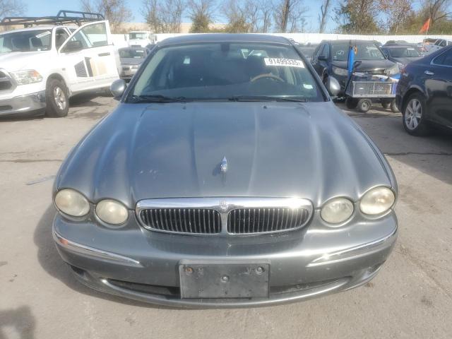 Jaguar X-Type 2.5 Image 5